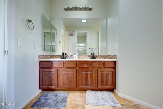 1707 E CAROB Drive, Chandler, AZ 85286