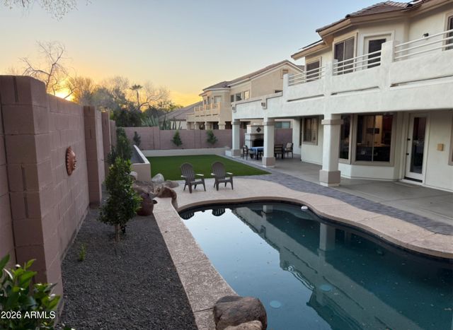 1707 E CAROB Drive, Chandler, AZ 85286