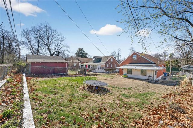 6915 Edison Avenue, Velda City, MO 63121