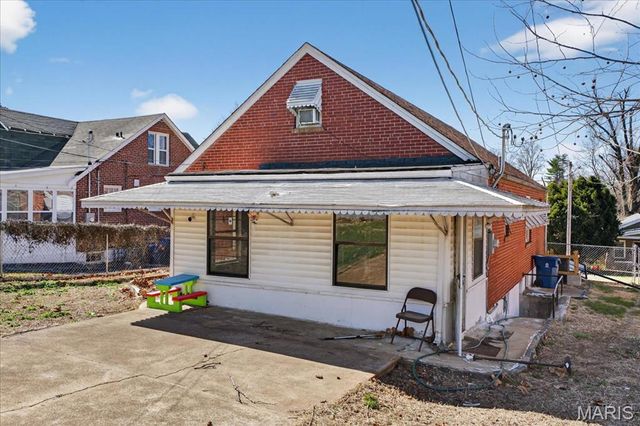 6915 Edison Avenue, Velda City, MO 63121