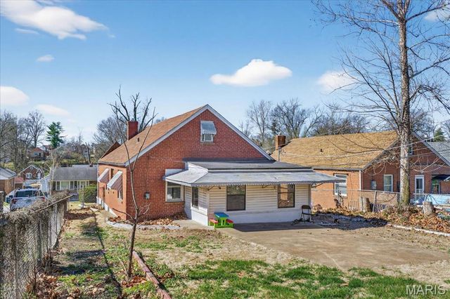 6915 Edison Avenue, Velda City, MO 63121