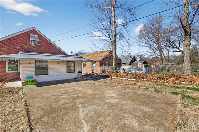 6915 Edison Avenue, Velda City, MO 63121