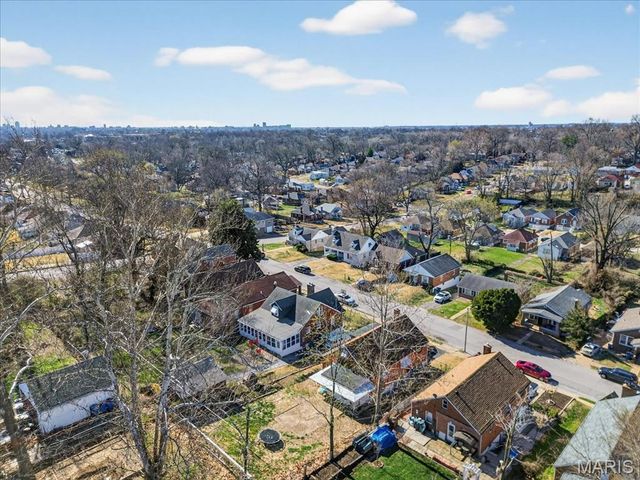 6915 Edison Avenue, Velda City, MO 63121