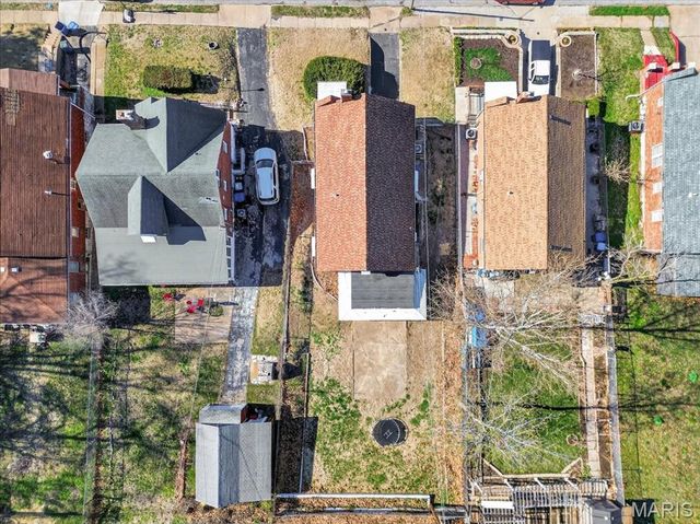 6915 Edison Avenue, Velda City, MO 63121