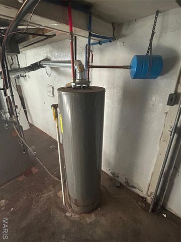 6915 Edison Avenue, Velda City, MO 63121