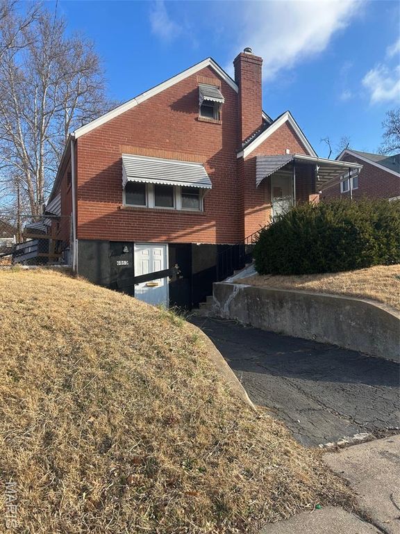 6915 Edison Avenue, Velda City, MO 63121