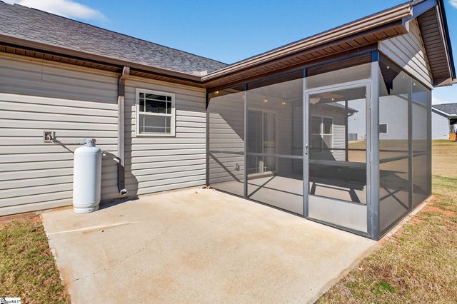 331 Hallie Olivia Drive, Inman, SC 29349