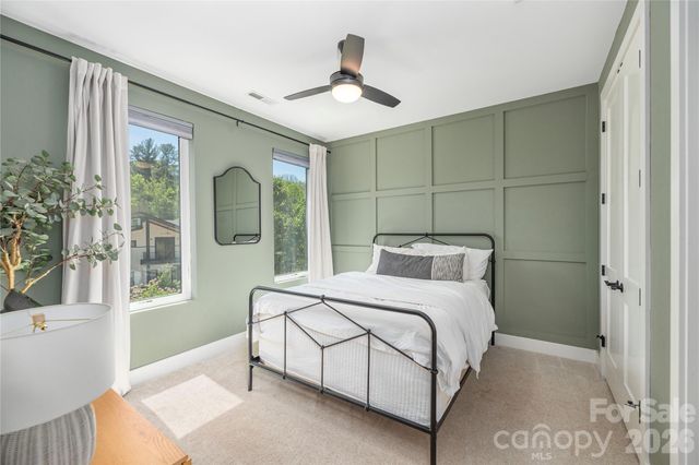 206 Torch Light Way, Asheville, NC 28806
