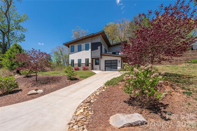 206 Torch Light Way, Asheville, NC 28806