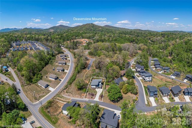 206 Torch Light Way, Asheville, NC 28806