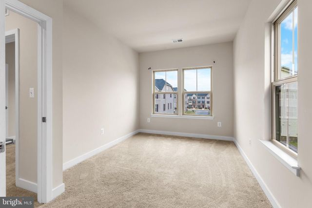 117 HAWLINGS RIVER RD, Laurel, MD 20708