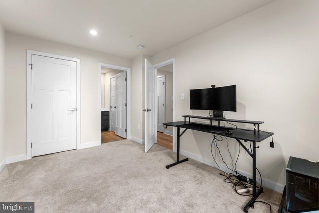 117 HAWLINGS RIVER RD, Laurel, MD 20708