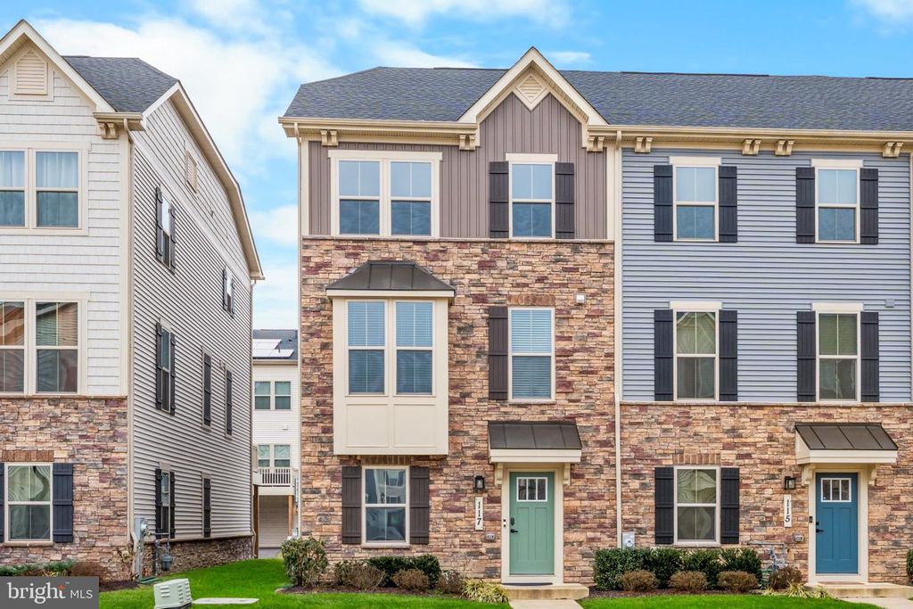 117 HAWLINGS RIVER RD, Laurel, MD 20708