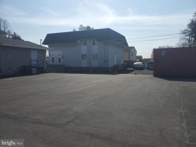 1350 STREET RD, Bensalem, PA 19020