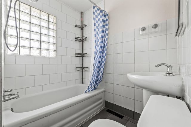 2643 W Walnut Street, Springfield, MO 65806