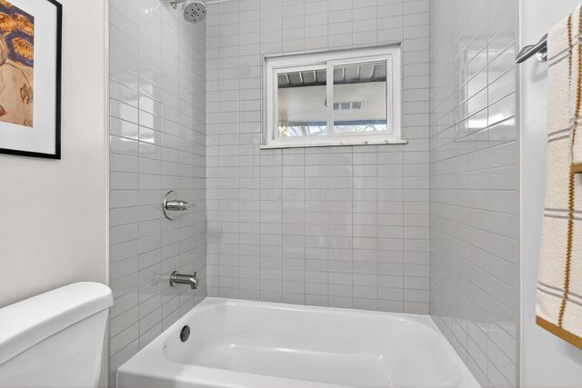 825 W 8th Street, Marysville, OH 43040