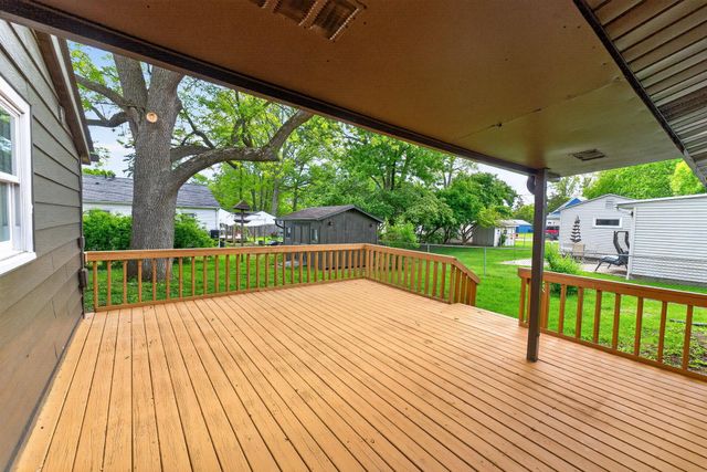 825 W 8th Street, Marysville, OH 43040
