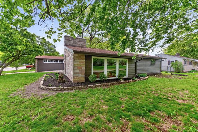 825 W 8th Street, Marysville, OH 43040