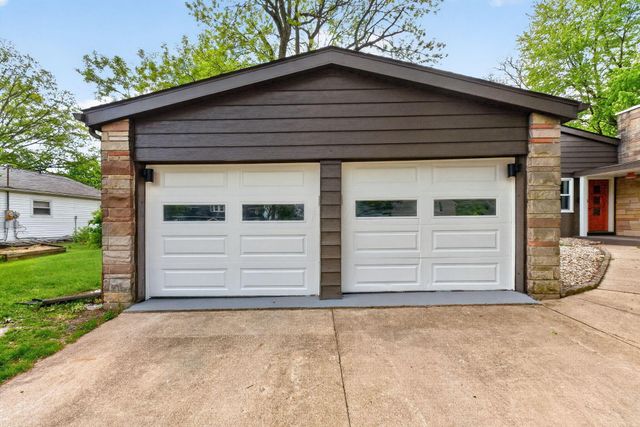 825 W 8th Street, Marysville, OH 43040