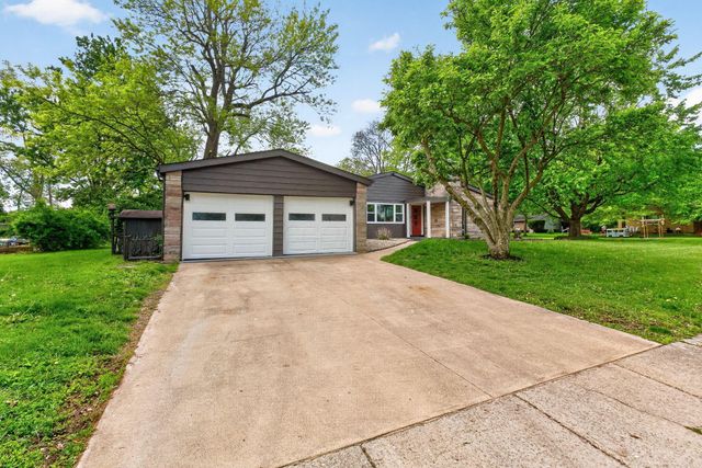 825 W 8th Street, Marysville, OH 43040