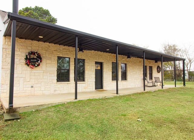 10800 Estate Lane, Terrell, TX 75161