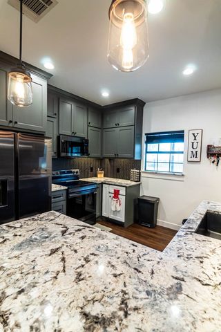 10800 Estate Lane, Terrell, TX 75161