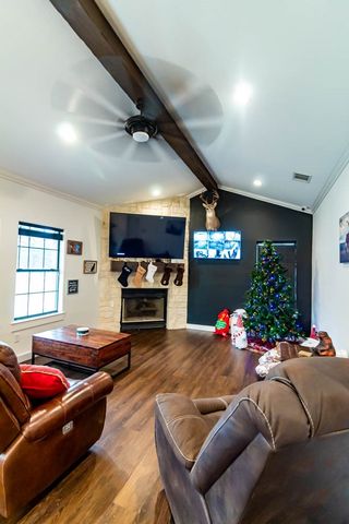 10800 Estate Lane, Terrell, TX 75161