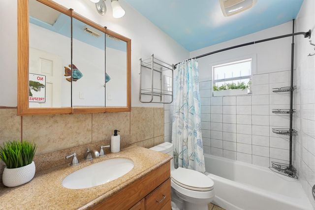 1227 Common Park Drive, Houston, TX 77009