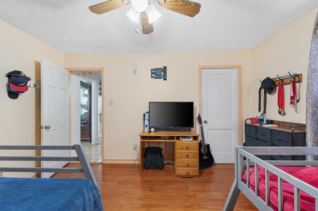 1227 Common Park Drive, Houston, TX 77009