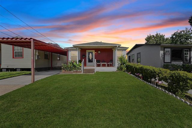 1227 Common Park Drive, Houston, TX 77009