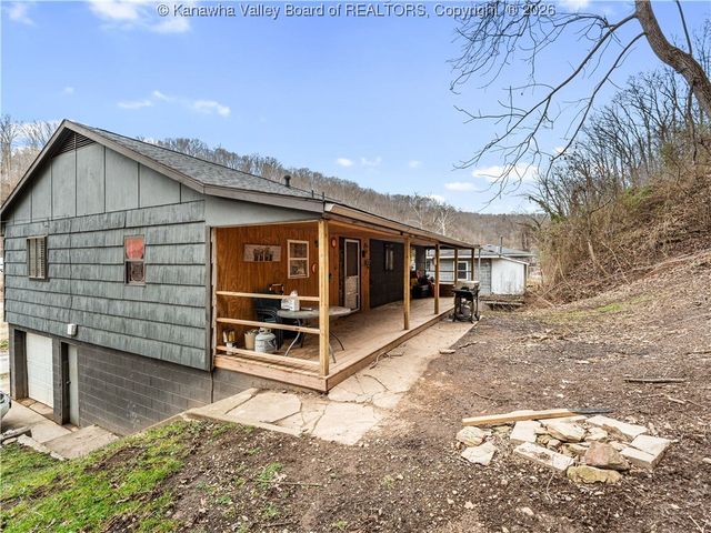 164 Kanawha 2 Mile Road, Charleston, WV 25387