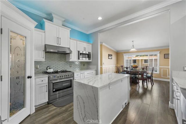 2100 Windflow 70, Rosamond, CA 93560