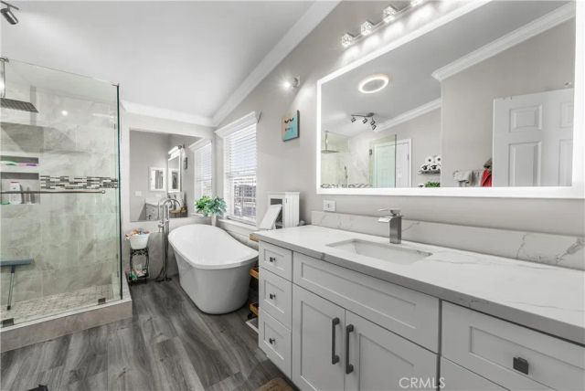 2100 Windflow 70, Rosamond, CA 93560