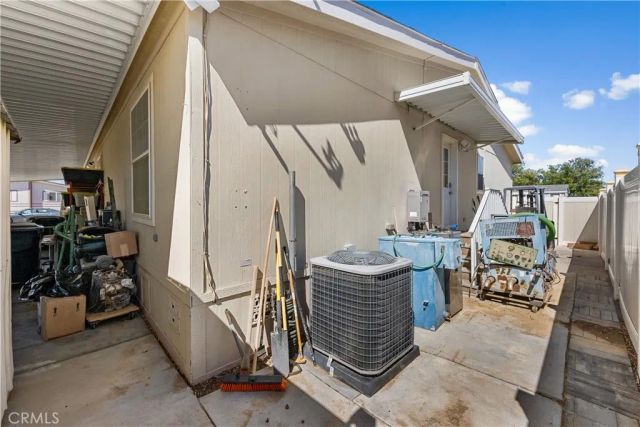 2100 Windflow 70, Rosamond, CA 93560