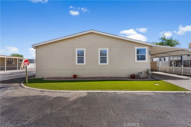 2100 Windflow 70, Rosamond, CA 93560