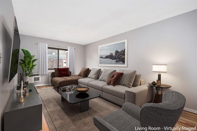 4 Lawrence Drive C, White Plains, NY 10603