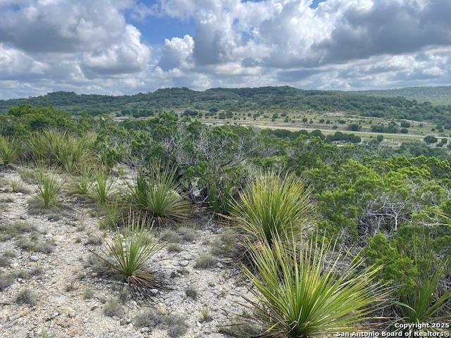 280 Geronimo Creek Rd, Helotes, TX 78023