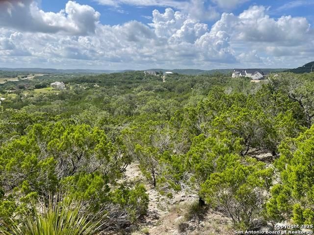 280 Geronimo Creek Rd, Helotes, TX 78023