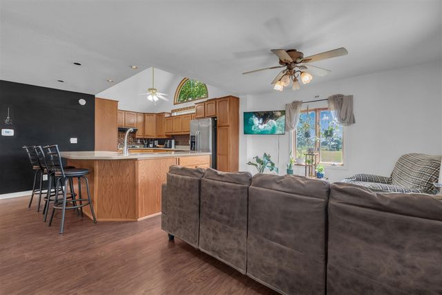 5311 E Burt Rd, Osseo, MI 49266