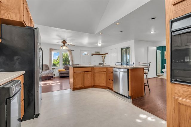 5311 E Burt Rd, Osseo, MI 49266