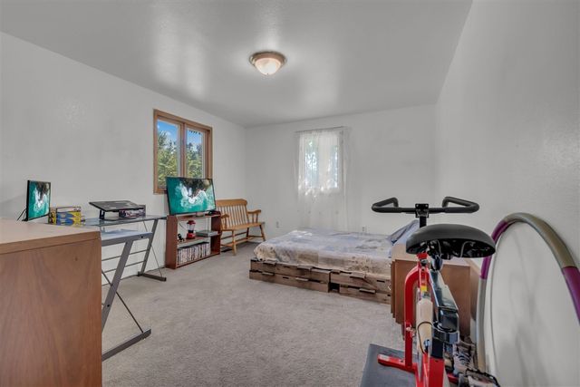 5311 E Burt Rd, Osseo, MI 49266