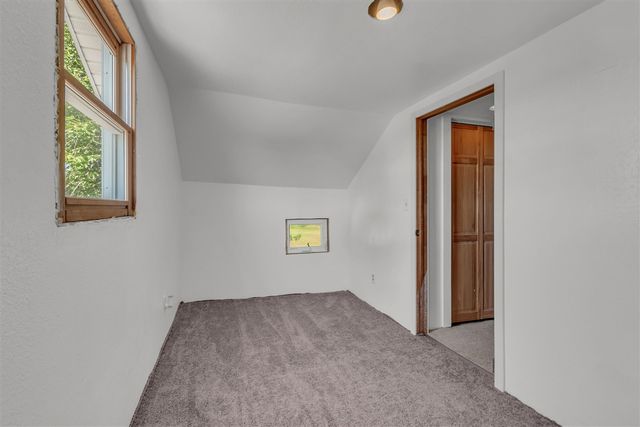 5311 E Burt Rd, Osseo, MI 49266