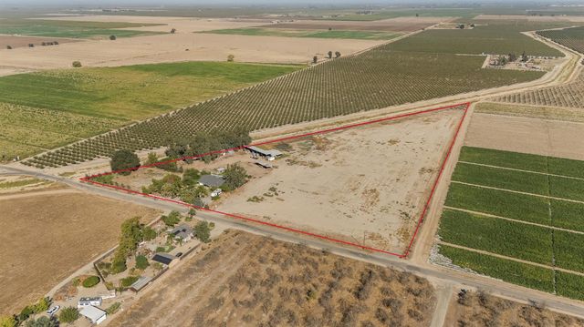 860 W Riverdale Avenue, Riverdale, CA 93656