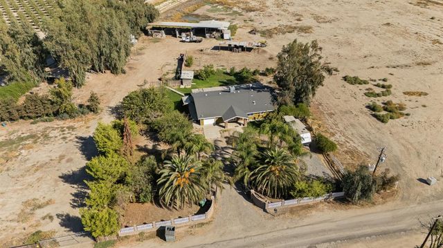 860 W Riverdale Avenue, Riverdale, CA 93656