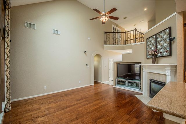 158 Prairie Dawn Circle, The Woodlands, TX 77385