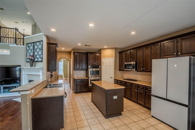 158 Prairie Dawn Circle, The Woodlands, TX 77385