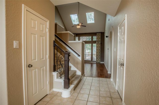 158 Prairie Dawn Circle, The Woodlands, TX 77385