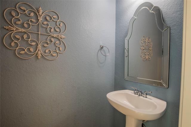 158 Prairie Dawn Circle, The Woodlands, TX 77385