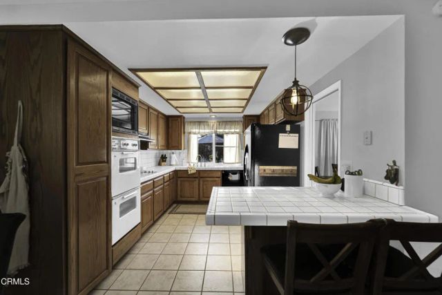 263 Castilian Avenue, Newbury Park, CA 91320