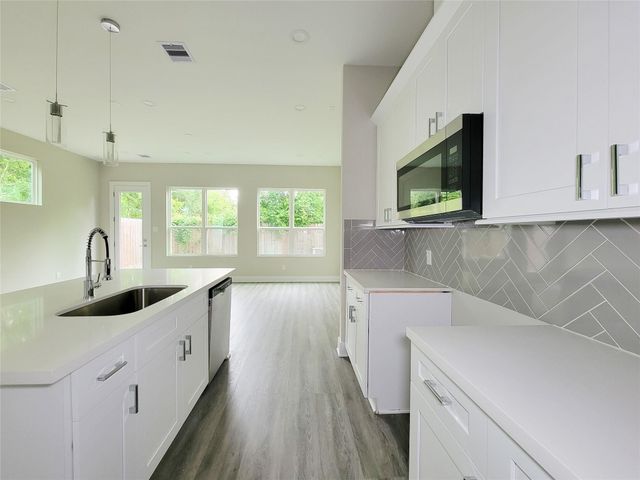 8014 Huntington Springs Lane, Houston, TX 77093